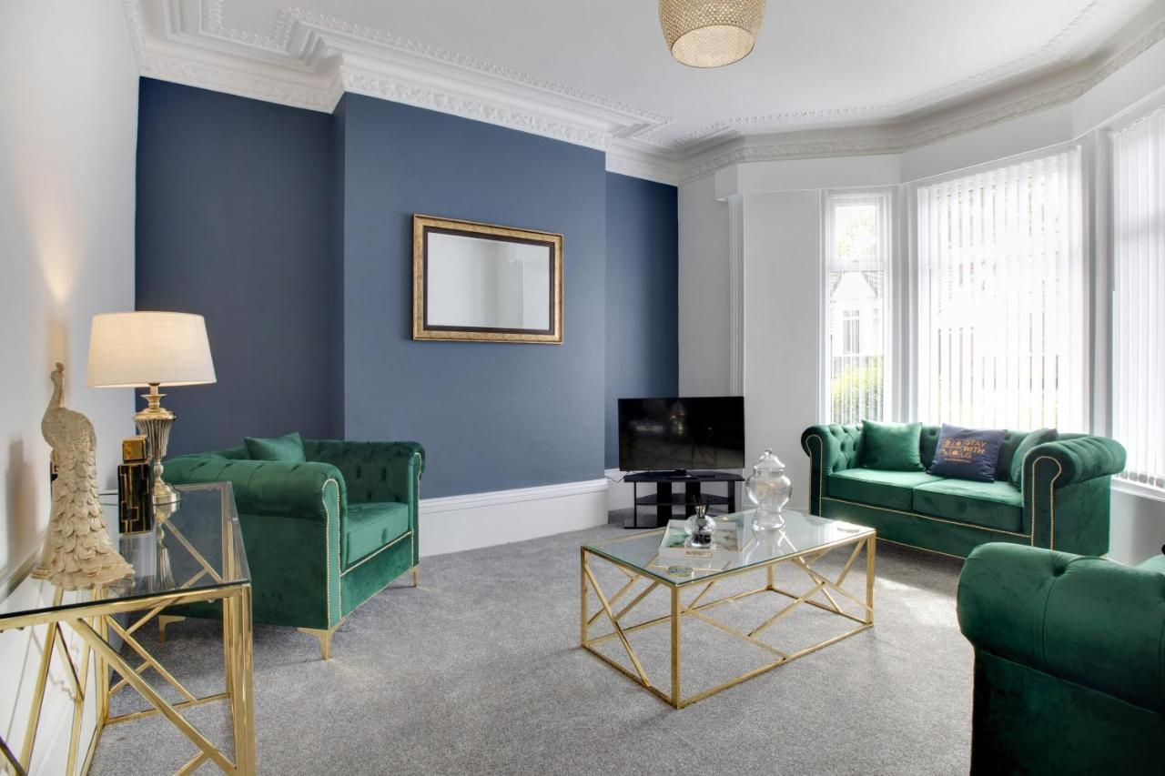 Stunning 4-Bedroom, 2 Bathrooms In Sunderland ซันเดอร์แลนด์ ภายนอก รูปภาพ