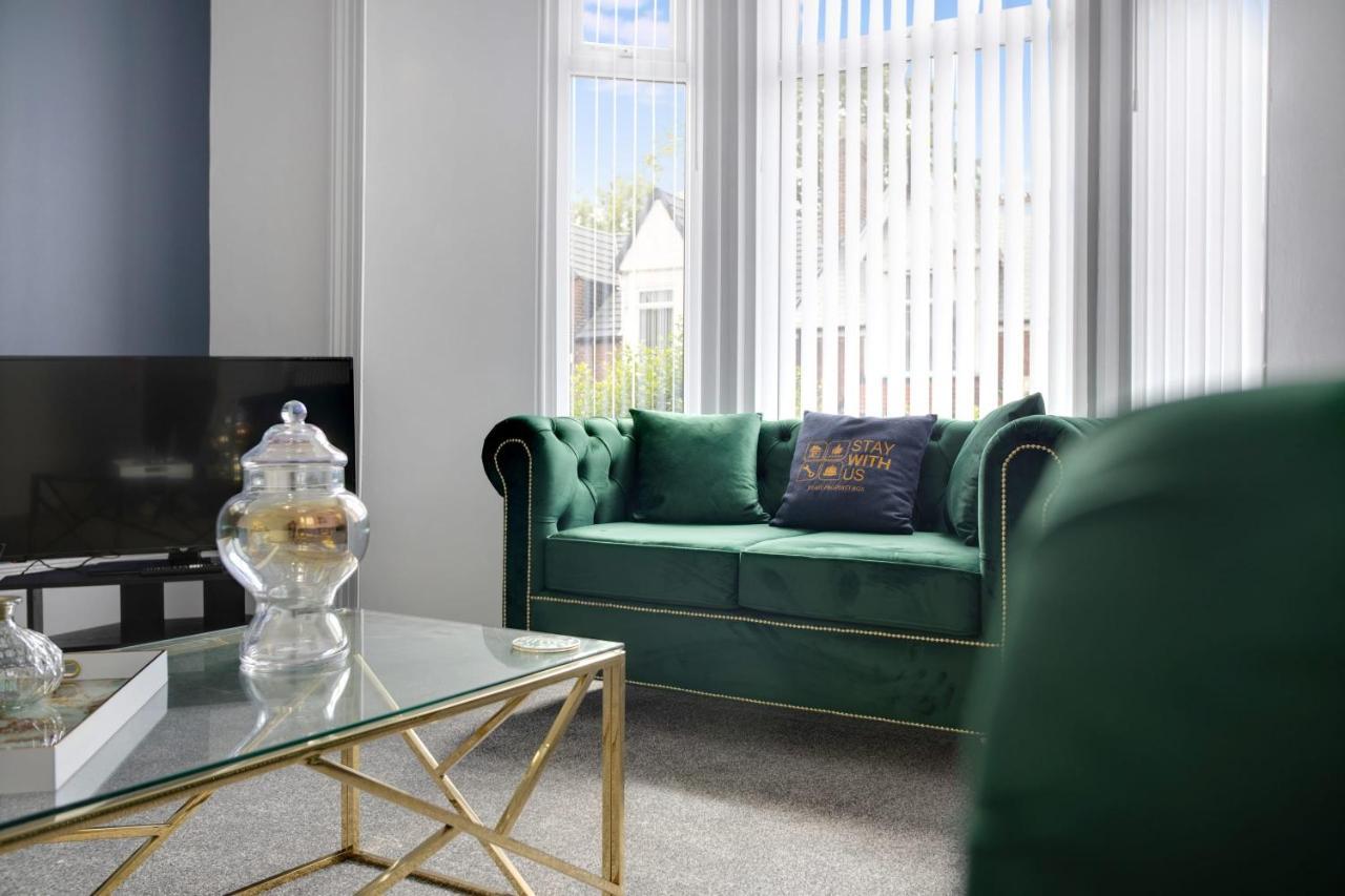 Stunning 4-Bedroom, 2 Bathrooms In Sunderland ซันเดอร์แลนด์ ภายนอก รูปภาพ